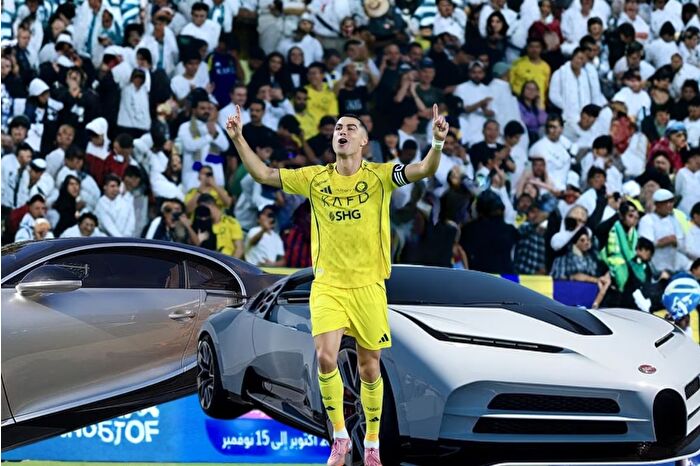 Futbolun ilk milyarderi Ronaldo, garajındaki lüks otomobil sayısını unuttu
