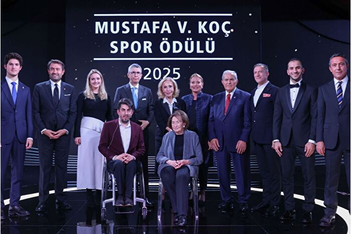 2025 Mustafa Koç Spor Ödülü dün akşam düzenlenen etkinlikte sahiplerini buldu