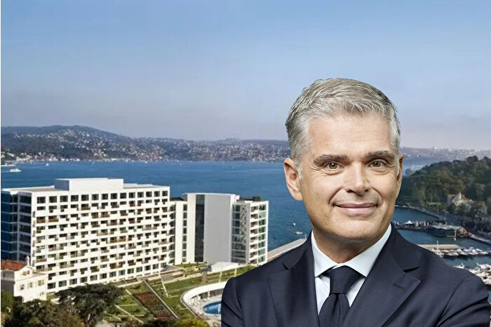 Coca-Cola’nın miras bıraktığı binadan yükselen Türk başarısı, Ömer Acar’ın liderliğinde 114 oteli kapsıyor ve Fairmont Tarabya ile Türkiye’ye uzanıyor