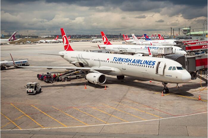 Türk Hava Yolları'ndan Boeing firmasından uçak alımına ilişkin açıklama