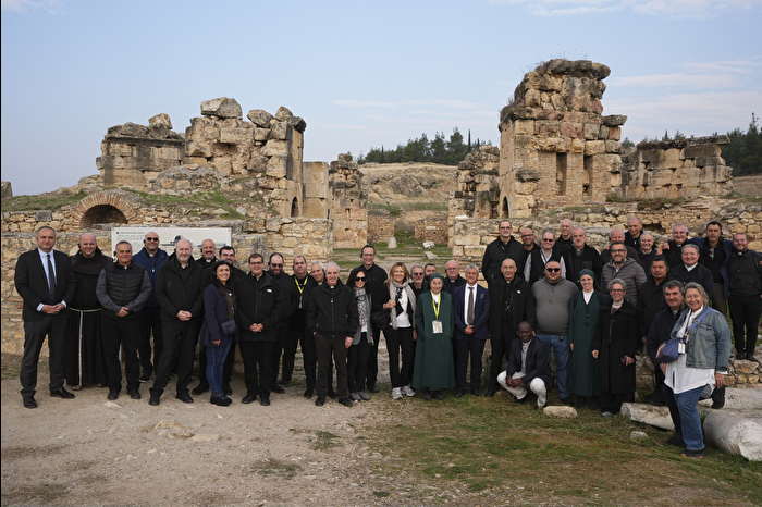 Papa 14. Leo'nun Türkiye ziyareti öncesi Vatikan heyeti, Denizli'de ziyaretlerde bulundu