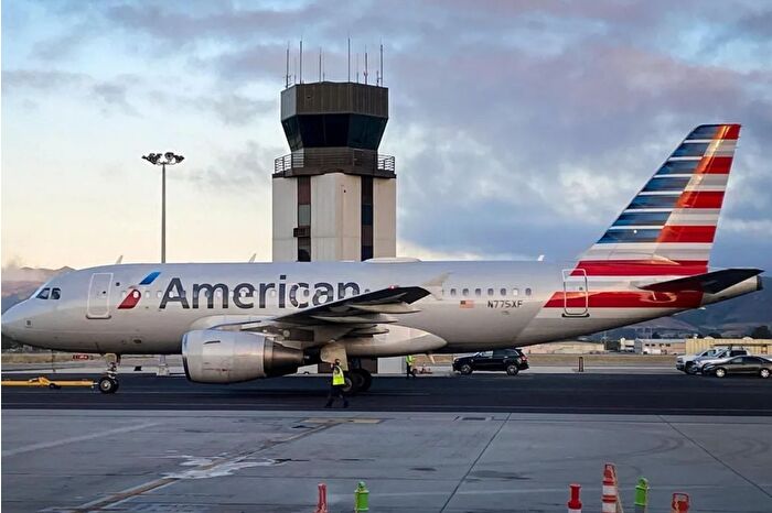 ABD'de hükümetin kapalı olmasından dolayı 1700'den fazla uçuş iptal edildi