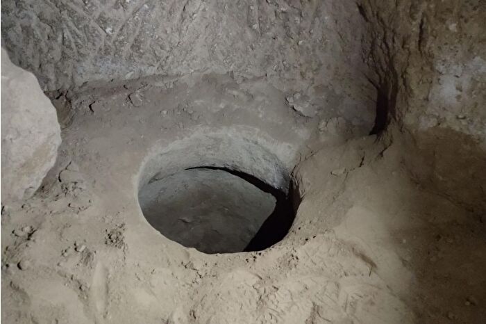 Nevşehir'de kaçak kazı yapanlar keşfettikleri yer altı şehrinde suçüstü yakalandı