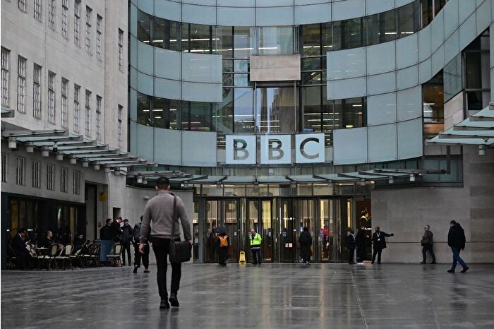 BBC, Trump belgeselinin kurgulanmasıyla ilgili özür diledi