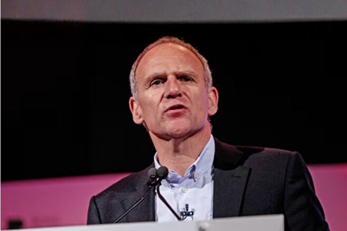 Dünyanın en büyük içki üreticisi Diageo’nun yeni CEO’su Dave Lewis oldu