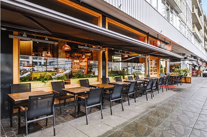 Ticaret Bakanlığı, yiyecek ve içecek hizmeti sunan işletmelere fiyat etiketi uyarısında bulundu