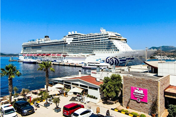 Bodrum Cruise Port, 2025 kruvaziyer sezonunu 116 gemi ve 138 bin yolcuyla tamamladı, 12 yeni gemi ilk kez limana uğradı