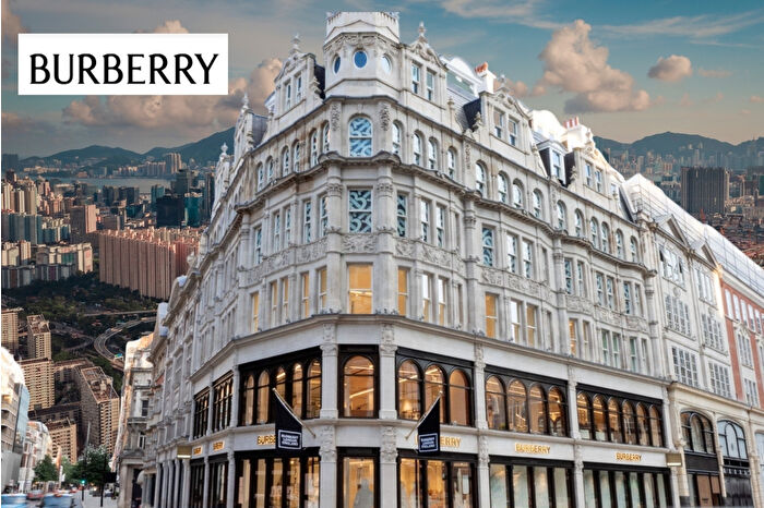 Burberry, Çin’deki toparlanma ve güçlü mali sonuçlarla yükselişe geçti