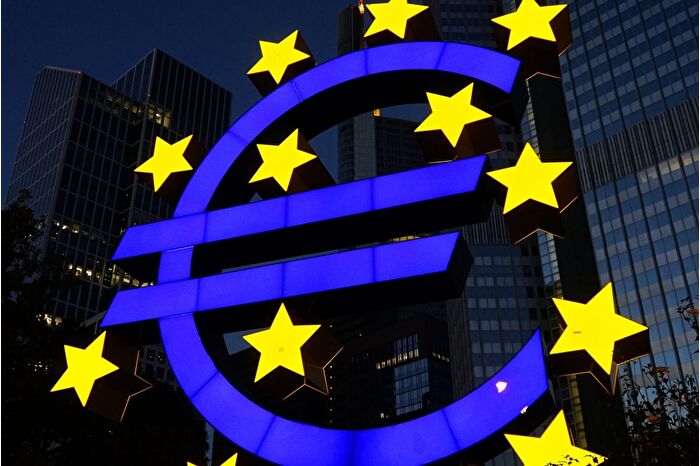 Euro Bölgesi'nde sanayi üretimi eylül ayında yüzde 0,2 arttı