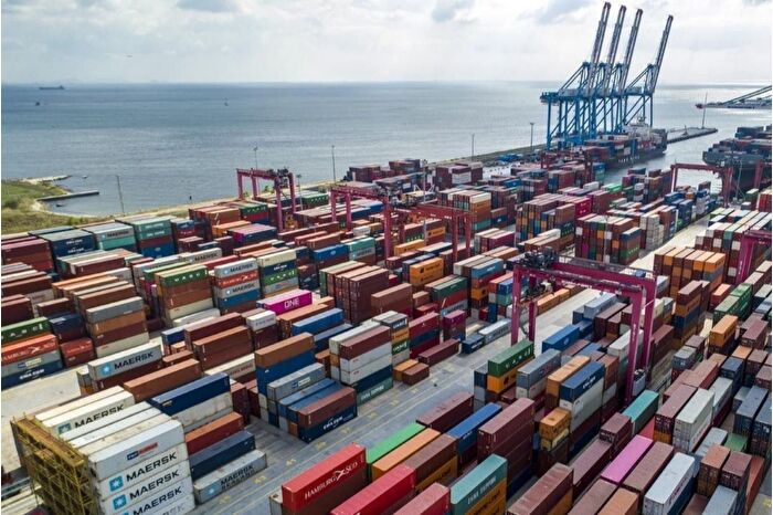 ABD Başkanı Donald Trump, Rusya ile ticaret yapan ülkelere yaptırıma hazırlanıyor