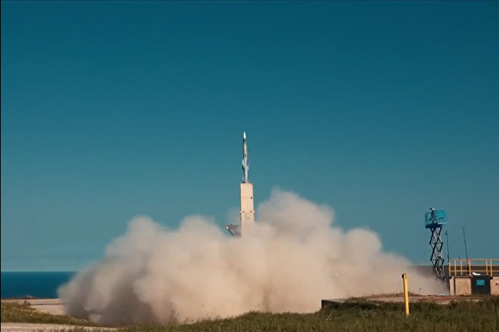 SİPER 1 Füzesi otonom batarya atışında hedefi tam isabetle vurdu
