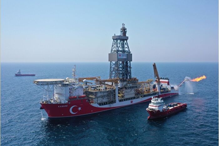 Pakistan ve Türkiye birlikte arayacak, petrol ortaklığına maliye onayı