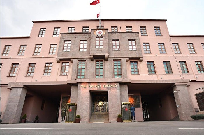 İskenderun’daki şehit asker olayı sonrası dört personel TSK’dan ihraç edildi