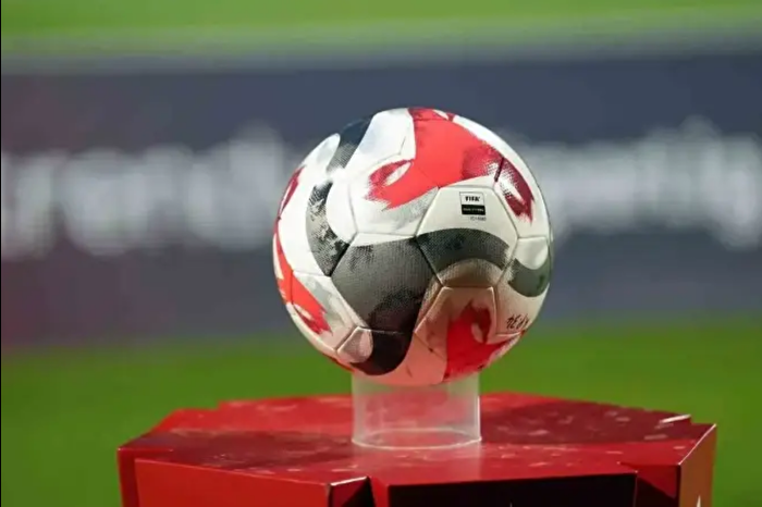 Yeni formatıyla bu yıl ilk kez oynanacak olan Turkcell Süper Kupa'nın yarı final kuraları çekildi