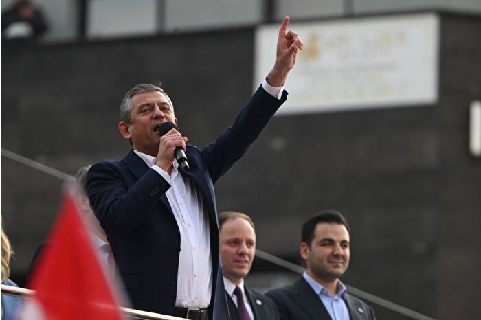 CHP Genel Başkanı Özgür Özel, 150 bin liralık tazminat davasını kaybetti