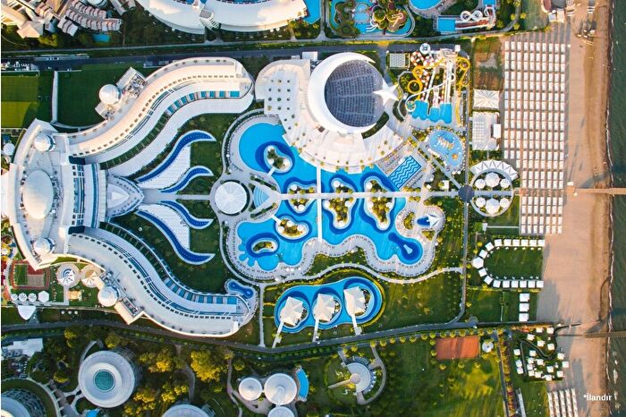 ETS ile yeni yıla birlikte yaşanan anlarla girin