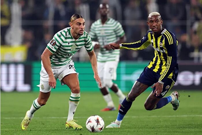 Fenerbahçe, Avrupa Ligi'nde sahasında konuk ettiği Frencvaros'la berabere kaldı