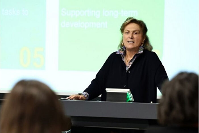 Sabancı Holding Eski Yönetim Kurulu Başkanı Güler Sabancı'dan yaşam boyu öğrenme vurgusu