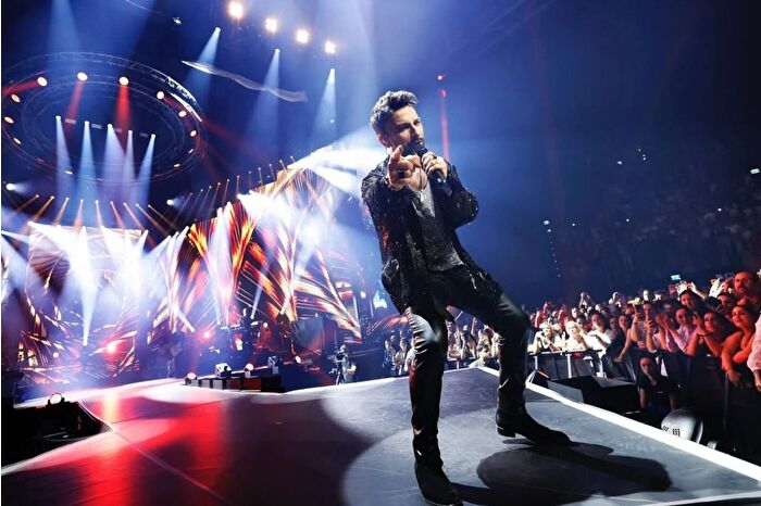Tarkan’dan konser serisindeki karaborsa krizine 'ihtar çekin' talimatı