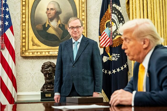 ABD Başkanı Trump, resmi olarak açıklamasa da yeni FED başkanını belirledi