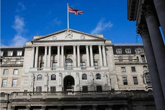 BoE, yapay zeka hisselerindeki yüksek değerlemelere karşı uyardı