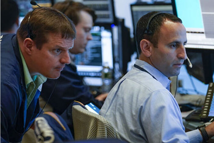 Wall Street aralık başında kripto satış dalgasıyla dalgalandı