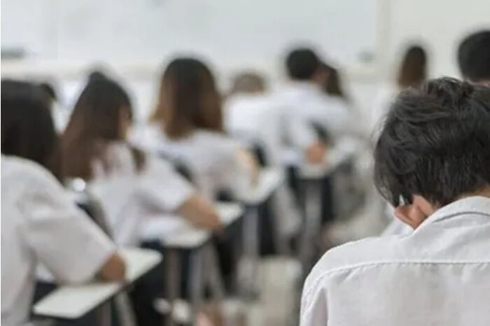 TÜBİTAK destekli araştırma okullardaki krizi ortaya koydu