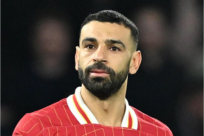 Mısırlı yıldız futbolcu Muhammed Salah, Liverpool'la yollarını ayırmak üzere