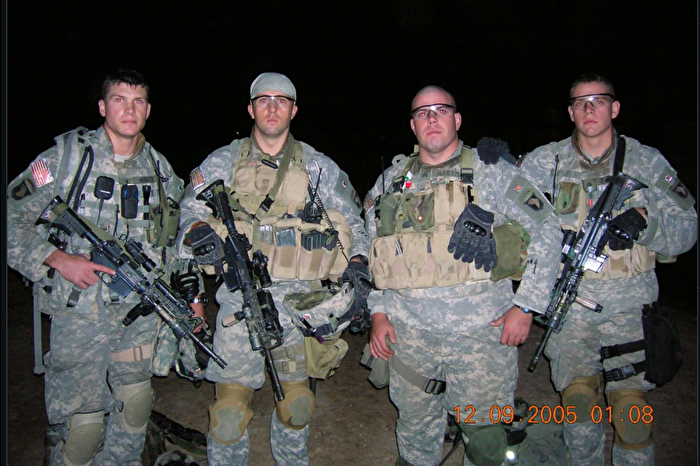 ABD Savunma Bakanı Hegseth, Irak'ın işgali sırasında çekilmiş askerlik fotoğrafını paylaştı