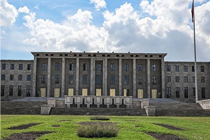 TBMM Genel Sekreterliği, 'stajyer öğrenciye istismar' iddiasına ilişkin açıklama yaptı