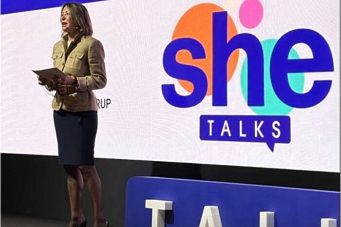 Ümit Boyner sahipliğinde genç kadınlar öncü isimlerle SheTalks'da bir araya geldi