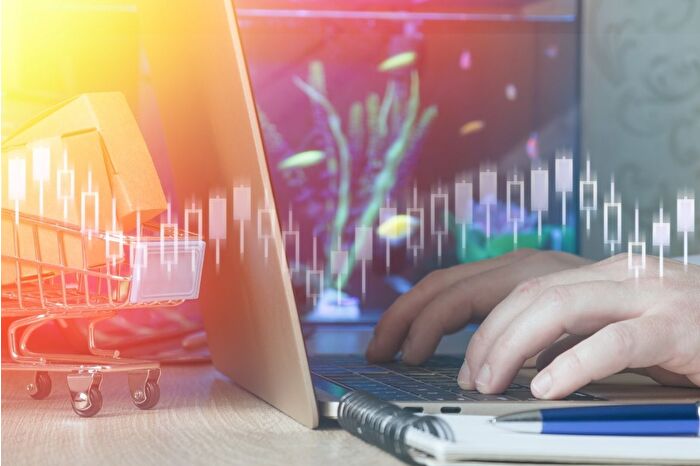 Ciro endeksi hizmette yüzde 38,7, ticarette ise yüzde 37,6 artış gösterdi