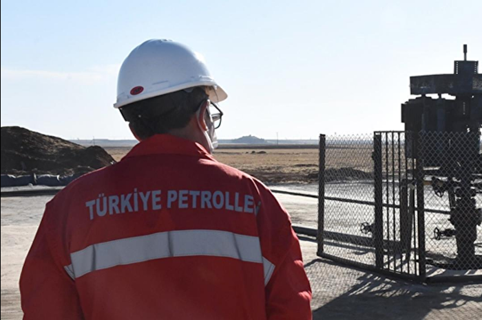 Türkiye Petrolleri Anonim Ortaklığı'nın (TPAO) Karadeniz'deki 21 sahasının ruhsat süresi uzatıldı