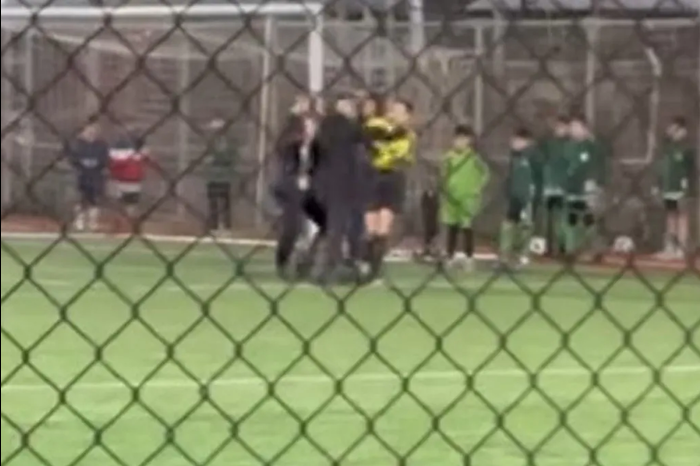 Kocaeli'deki bir maçta kadın hakeme tokat atan antrenör tutuklandı