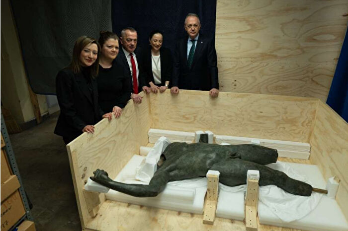 ABD’den iadesi sağlanan Anadolu kökenli tarihî eserler Ankara’da müzeye teslim edildi