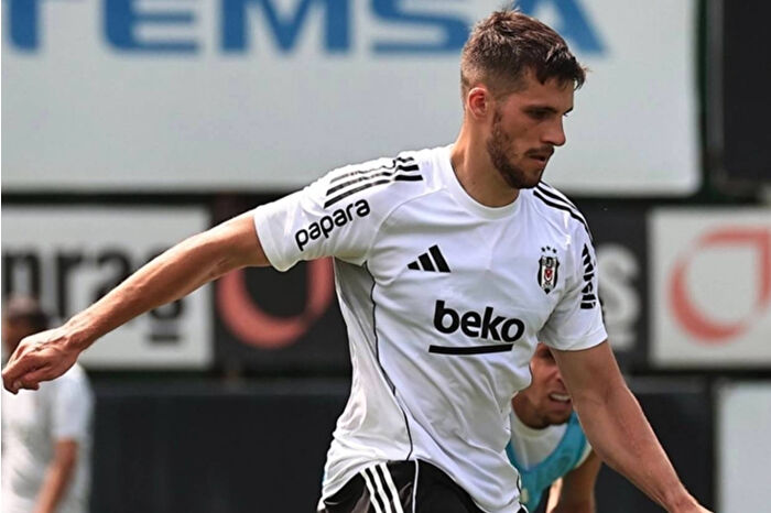 Beşiktaş'ta 'İstenmeyen adam' ilan edilen Jurasek, Portekiz yolcusu