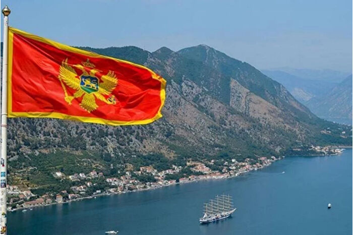 Karadağ, Türkiye için iptal ettiği vizesiz seyahat hakkını geri getirdi ancak kalış süresi değişti