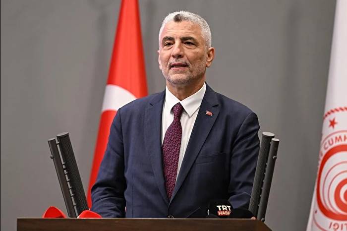 Ticaret Bakanı Ömer Bolat'tan BYD'ye yönelik ithalat engellemesi iddiasına yalanlama