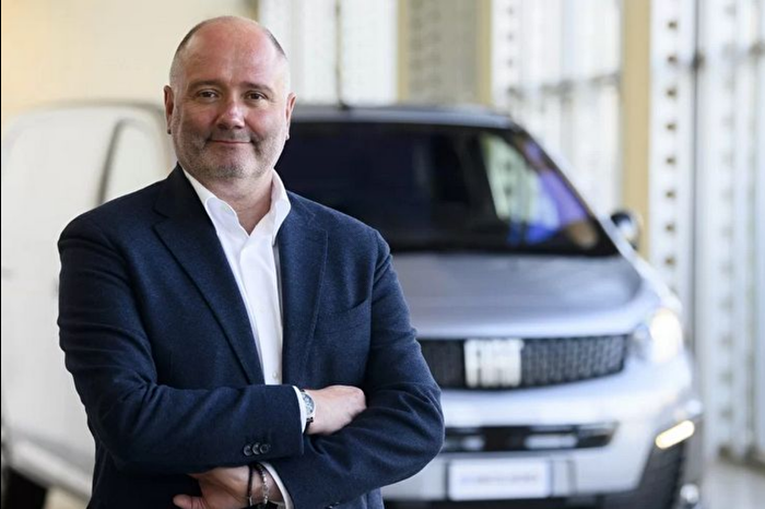 Otomotiv sektöründe 40 yıla yakın süredir görev yapan Eric Laforge, Stellantis'in üst yönetimine atandı