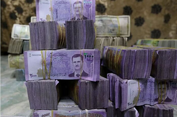 Suriye yeni para birimini piyasaya sürüyor