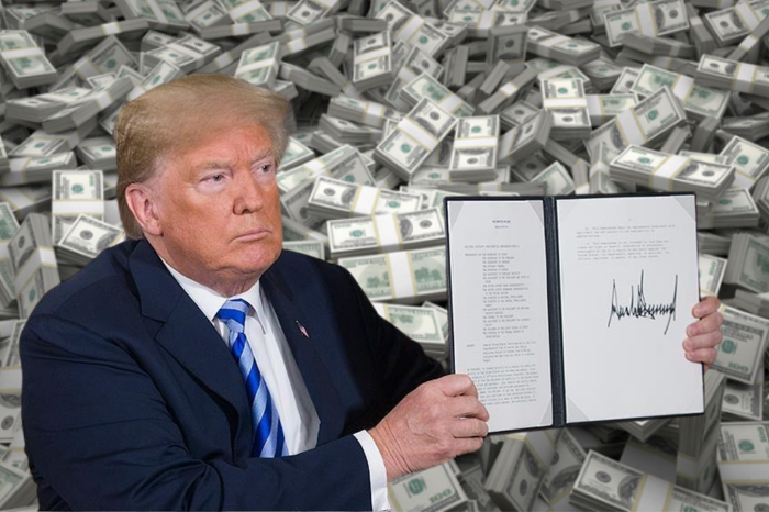 ABD Hazine Bakanlığı, tarihte ilk kez görevdeki bir başkan olarak Trump'ın imzasını yeni kağıt paralara atmayı planlıyor