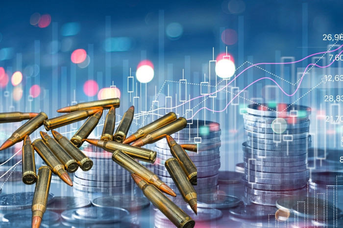 Şubat sonunda başlayan savaş TL varlıklardaki kazancı tersine çevirdi, bankacılık ve holding endeksleri yatırımcısına en büyük kaybı yaşattı