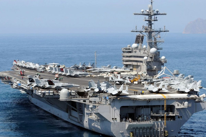 ABD'nin üçüncü uçak gemisi USS George H.W. Bush, Orta Doğu'ya doğru yola çıktı