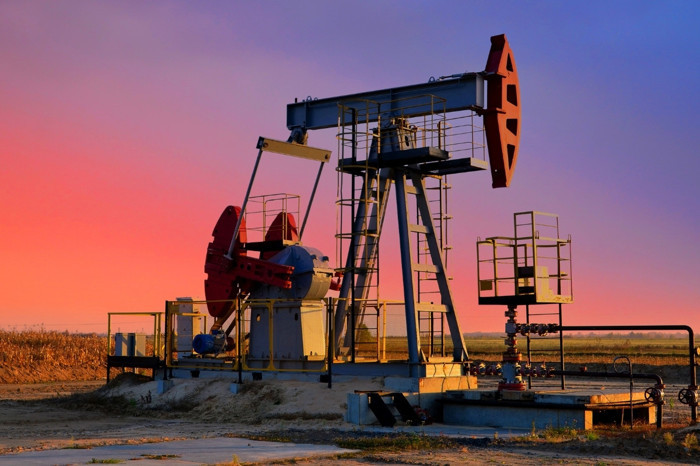 Brent petrolün varili 97,03 dolardan işlem görüyor