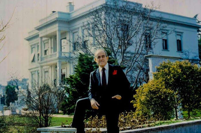 Sabancı Vakfı, Sakıp Sabancı'nın vefatının 22'nci yılı nedeniyle Adana Sabancı Merkez Cami'de yarın mevlid okutacak