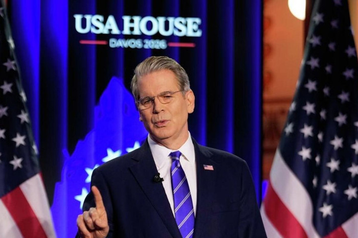 ABD Hazine Bakanı Bessent, benzin fiyatının yazın üç dolara düşeceğini öngördü