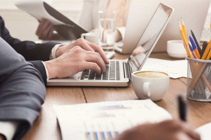 Kurulan şirket sayısı önceki aya göre azaldı, kapanan şirket sayısı ise arttı