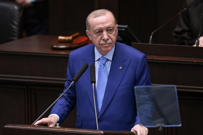 Cumhurbaşkanı Erdoğan, İstanbul'da 100 bin sosyal konut ve 15 bin kiralık konutun inşa edileceğini açıkladı