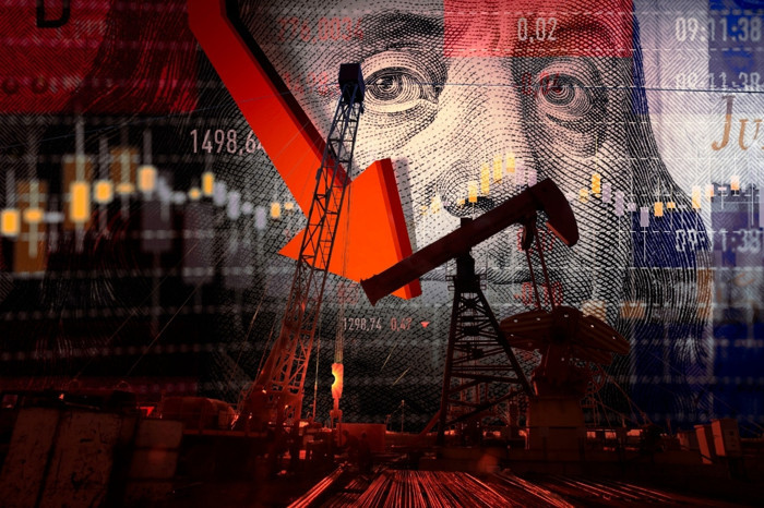 Ateşkes umutlarının zayıflamasıyla birlikte petrol fiyatları yeniden yükseliş trendine girerek Brent’i 111 doların üzerine taşıdı