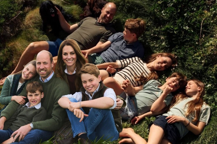 Galler Prensesi Catherine ve Prens William'dan 15'inci yıl kutlaması